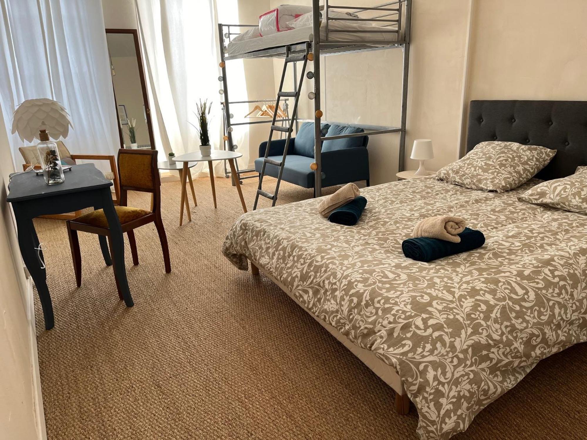 La Villa Louana 1 Appartement 160M2 Sobriete,Elegance En Coeur De Ville Обюсон Екстер'єр фото